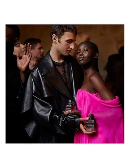 Valentino Donna Born In Roma Intense Eau de Parfum Spray for Women, 3.4 Ounce